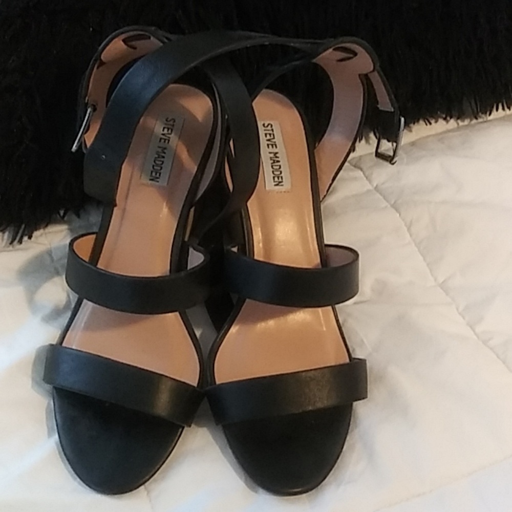 STEVE MADDEN Wedges